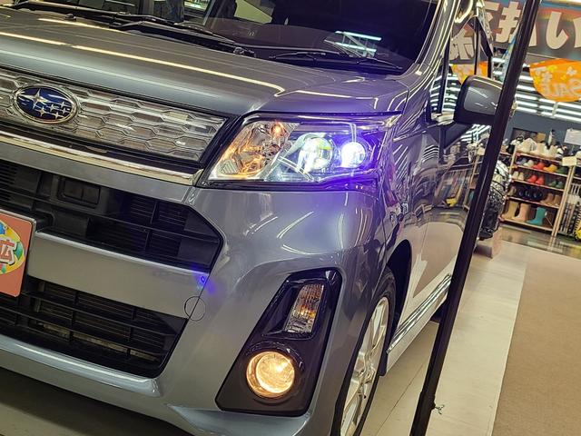 ステラ カスタムR 4WD 純正メモリーナビTV/Bluetooth接続/ETC搭載/オートライト/スマートキー/アイドリングストップ/衝突軽減ブレーキ/横滑り防止装置/ディスチャージヘッドライト/ベンチシート/(3枚目)