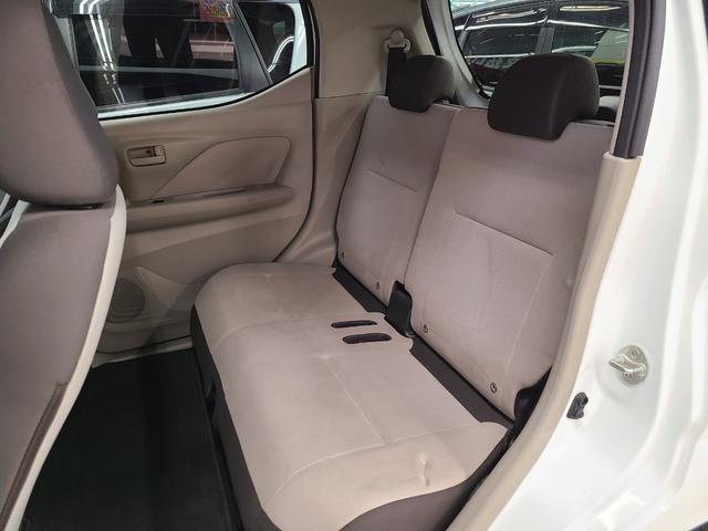 デイズ 4WD 純正オーディオ/ドライブレコーダー/ベンチシート/衝突軽減ブレーキ/横滑り防止装置/前席シートヒーター/ETC搭載/タイミングチェーン/オートライト/コーナーセンサー/(10枚目)