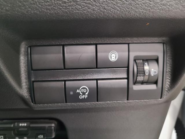 デイズ 4WD 純正オーディオ/ドライブレコーダー/ベンチシート/衝突軽減ブレーキ/横滑り防止装置/前席シートヒーター/ETC搭載/タイミングチェーン/オートライト/コーナーセンサー/(22枚目)