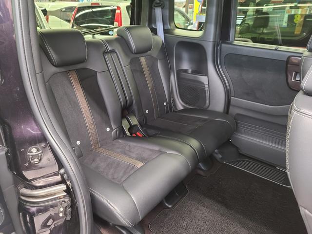 N-BOXカスタム G・Lターボホンダセンシング 4WD 純正ディスプレイオーディオ/バックカメラ/純正エンジンスターター/ビルトインETC/前席シートヒーター/両側パワースライドドア/ホンダセンシング/追従クルーズコントロール/パドルシフト/(10枚目)
