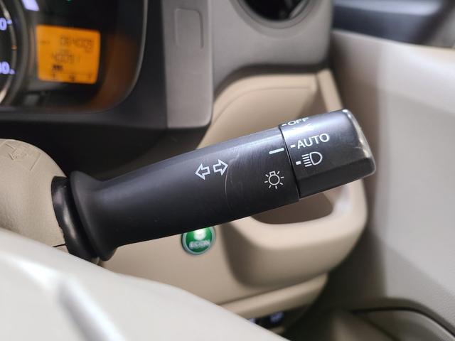 N-WGN G・Aパッケージ 4WD 純正オーディオ/ディスチャージヘッドライト/オートライト/ECONモード/横滑り防止装置/ベンチシート/タイミングチェーン/プッシュスタート/(18枚目)