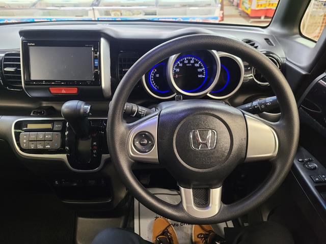 N-BOXカスタム G・Lパッケージ 4WD 純正メモリーナビTV/パワースライドドア/ビルトインETC/前席シートヒーター/横滑り防止装置/バックカメラ/Bluetooth接続/オートライト/フォグランプ/ステアリングスイッチ/(13枚目)