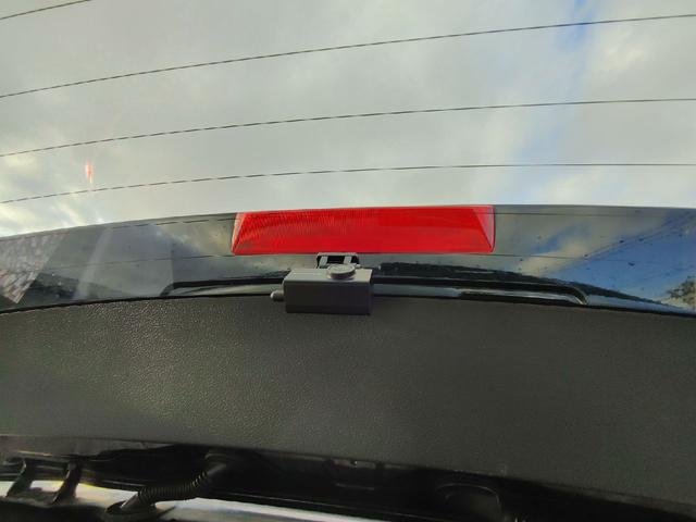 フォレスター Ｓ－リミテッド　夏冬タイヤ付　スターター　ドラレコ　ＢＴ付フルセグナビ　両席パワーシート　４ＷＤ　ＥＴＣ　バックカメラ　オートクルーズコントロール　レーンアシスト　パワーシート　ＨＩＤ　スマートキー（36枚目）