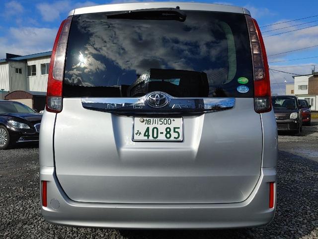 ノア G 夏冬タイヤ付き スターター BT付フルセグナビ Rヒーター 寒冷地仕様 4WD ドラレコ ETC バックカメラ オートクルーズコントロール 両側電動スライドドア LEDヘッドランプ スマートキー(17枚目)