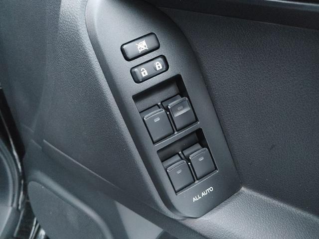 ランドクルーザープラド TX 夏冬タイヤ付 一体型エンスタ Bluetooth付フルセグナビ ETC バックカメラ オートクルーズコントロール 衝突被害軽減システム サンルーフ オートマチックハイビーム LEDヘッドランプ(15枚目)