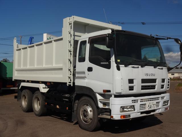 ギガ 　２０ｔ車　２デフ　深ダンプ（3枚目）