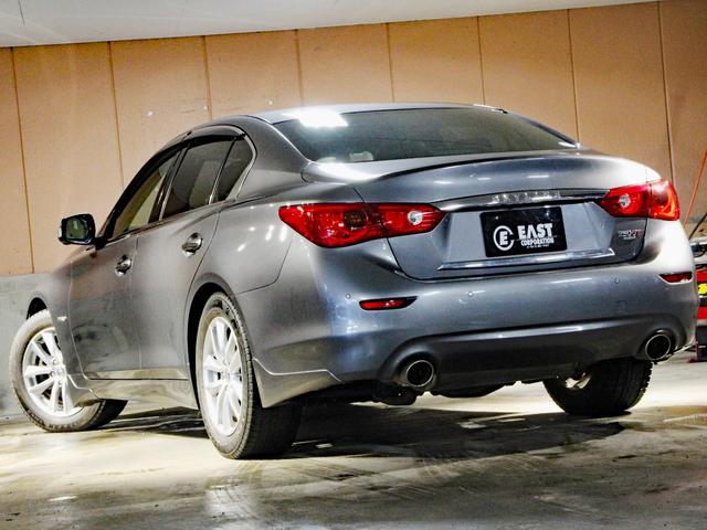 スカイライン ３５０ＧＴ　ＦＯＵＲ　ハイブリッド　タイプＰ　４ＷＤ　本州仕入　全周囲モニター　本革シート　電動シート　前席シートヒーター　クリアランスソナー　バックモニター　純正ナビ　エマージェンシーブレーキ　ＬＥＤヘッドライト　フォグランプ　レーダークルーズ（28枚目）