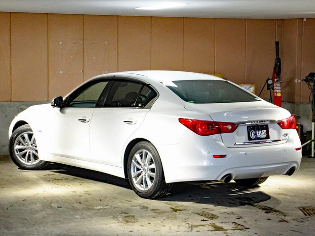 スカイライン ３５０ＧＴ　ＦＯＵＲ　ハイブリッド　タイプＰ　本州仕入　全方位カメラ　本革シート　シートヒーター　ワンオーナー　クリアランスソナー　レーダークルーズ　純正フルセグナビ　Ｂカメラ　ＬＥＤヘッドライト　フォグランプ　エマージェンシーブレーキ（35枚目）