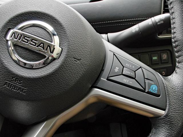 セレナ ハイウェイスター　Ｖセレクション　４ＷＤ　プロパイロット　フリップダウンモニター　本州仕入　アラウンドビューモニター　ハンズフリーオートスライド　両側電動スライド　純正ワイドＳＤナビ　デジタルインナーミラー　ＬＥＤヘッドライト　ＥＴＣ（4枚目）