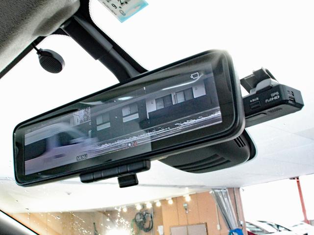 セレナ ハイウェイスター　Ｖセレクション　４ＷＤ　プロパイロット　フリップダウンモニター　本州仕入　アラウンドビューモニター　ハンズフリーオートスライド　両側電動スライド　純正ワイドＳＤナビ　デジタルインナーミラー　ＬＥＤヘッドライト　ＥＴＣ（7枚目）