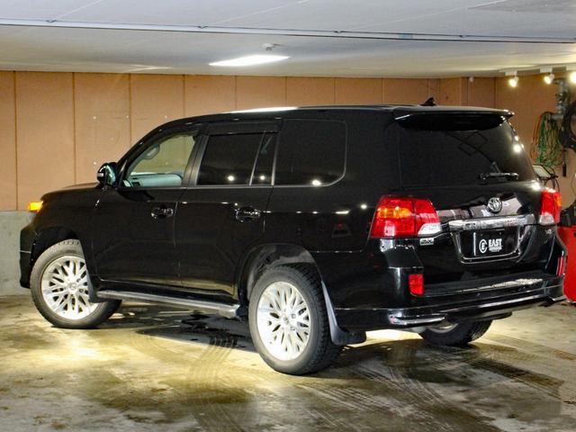 お車に合った保証をご用意しております！１年間、走行距離無制限保証！ディーラー保証継承！当店スタッフが細かくご説明をさせていただきます！延長保証も可能です！