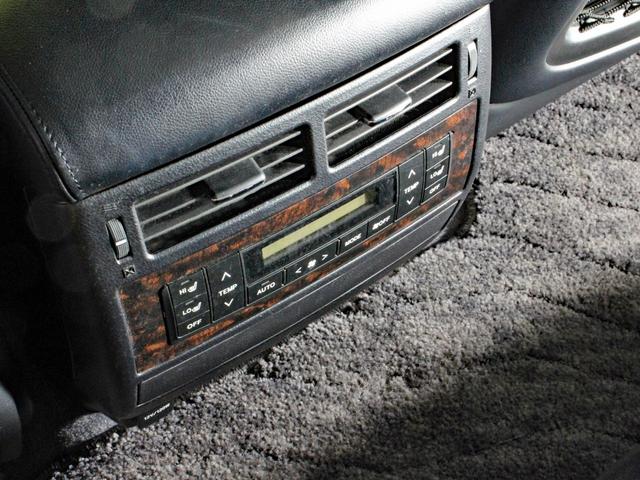 内外装クリーニング済みです！車両品質には自信がございます！是非お気軽にご来店下さい！