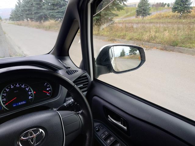 ノア Ｓｉ　４ＷＤ　大画面９型ナビＴＶ　ＢＴ　Ｂカメラ　ＥＴＣ　ＬＥＤライト　両側パワースライドドア　７人乗り　寒冷地仕様（39枚目）