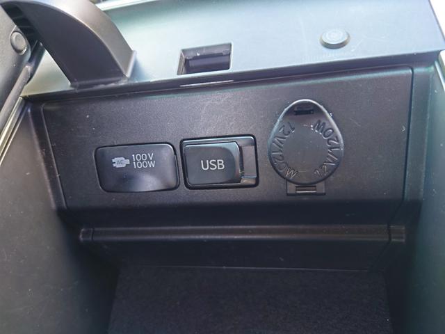 ヴェルファイアハイブリッド ＺＲ　Ｇエディション　ハイブリッド４ＷＤ　ＰＶＭ　純正ナビＢＴ対応　全方位カメラ　フリップダウンモニター　リアヒーター　ツインサンルーフ　本革シート　両側パワスラ　Ｐバックドア　クルコン　寒冷地仕様　２０インチＡＷ（24枚目）