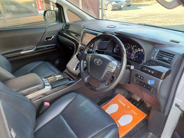 ヴェルファイアハイブリッド ＺＲ　Ｇエディション　ハイブリッド４ＷＤ　ＰＶＭ　純正ナビＢＴ対応　全方位カメラ　フリップダウンモニター　リアヒーター　ツインサンルーフ　本革シート　両側パワスラ　Ｐバックドア　クルコン　寒冷地仕様　２０インチＡＷ（36枚目）