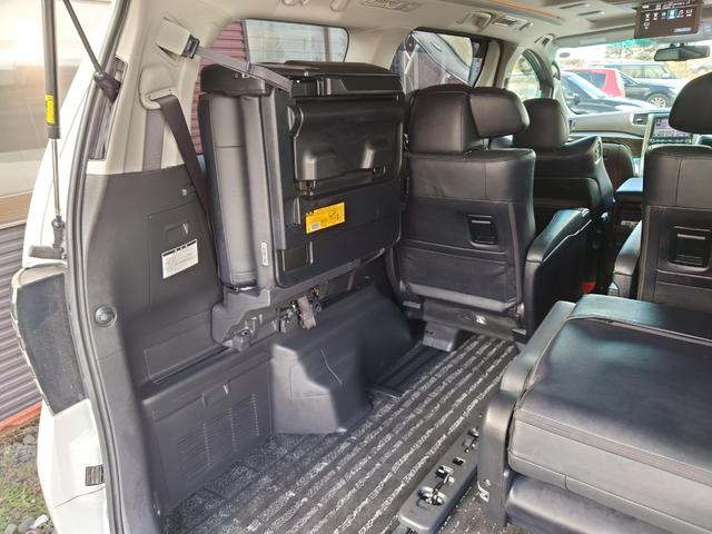 ヴェルファイアハイブリッド ＺＲ　Ｇエディション　ハイブリッド４ＷＤ　ＰＶＭ　純正ナビＢＴ対応　全方位カメラ　フリップダウンモニター　リアヒーター　ツインサンルーフ　本革シート　両側パワスラ　Ｐバックドア　クルコン　寒冷地仕様　２０インチＡＷ（48枚目）