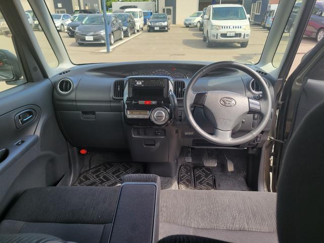 タント カスタムＸ　片側パワースライドドア　エンジンスターター　キーレス　ＣＤ　４ＷＤ（15枚目）