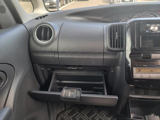 タント カスタムＸ　片側パワースライドドア　エンジンスターター　キーレス　ＣＤ　４ＷＤ（20枚目）