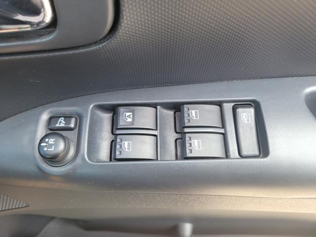 タント カスタムＸ　片側パワースライドドア　エンジンスターター　キーレス　ＣＤ　４ＷＤ（23枚目）