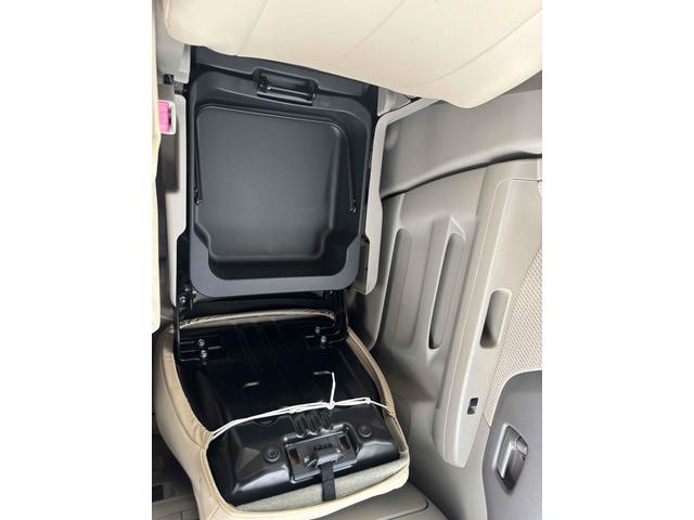 スペーシア X 4WD ドライブレコーダー 両側スライド・片側電動 TV スマートキー アイドリングストップ 電動格納ミラー シートヒーター ベンチシート CVT 盗難防止システム ABS CD DVD再生 USB(28枚目)