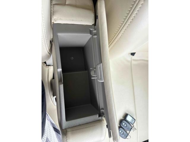 スペーシア X 4WD ドライブレコーダー 両側スライド・片側電動 TV スマートキー アイドリングストップ 電動格納ミラー シートヒーター ベンチシート CVT 盗難防止システム ABS CD DVD再生 USB(30枚目)