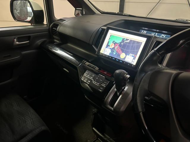 ステップワゴン G コンフォートセレクション 4WD キーレス スマートキー アイドリングストップ 衝突安全ボディ 盗難防止システム 3列シート フルフラット ウォークスルー パワーステアリング パワーウィンドウ ABS(24枚目)