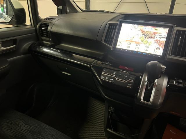 ステップワゴン G コンフォートセレクション 4WD キーレス スマートキー アイドリングストップ 衝突安全ボディ 盗難防止システム 3列シート フルフラット ウォークスルー パワーステアリング パワーウィンドウ ABS(27枚目)