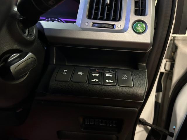 ステップワゴンスパーダ Z 4WD キーレス 両側パワスラ ETC 社外エアロ(35枚目)