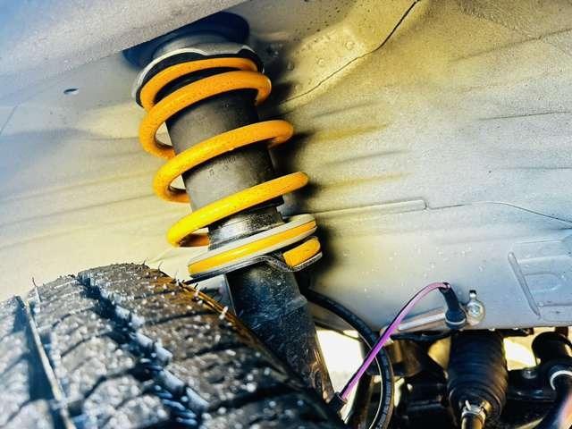 スーパーキャリイ Xリミテッド 届出済未使用車/EN-リフトアップカスタム/2.2インチリフトアップ/強化コイル/マッドスターATタイヤ/PPXアルミ/しし狩りバンパー/ルーフラックバー/LEDワークライト/LEDテール/荷台マット(28枚目)