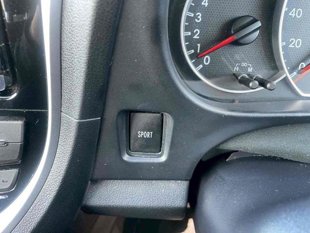 ラクティス Ｇ　４ＷＤ　ＥＴＣ　バックカメラ　ＴＶ　スマートキー　電動格納ミラー　ＣＶＴ　ＣＤ　ＵＳＢ　ミュージックプレイヤー接続可　Ｂｌｕｅｔｏｏｔｈ　盗難防止システム　衝突安全ボディ　ＡＢＳ　ＥＳＣ　エアコン（29枚目）