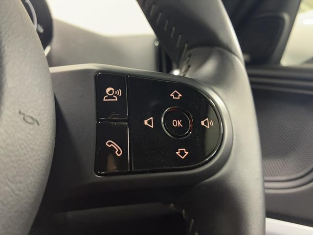 ＭＩＮＩ クーパーＳＤ　クロスオーバーオール４アンテイムドＥＤ　特別仕様車／シートヒーター／ハーマンカードン／ライビングアシストＰ／ＡｐｐｌｅＣａｒＰｌａｙ／ブラックエクステリア／電動リアゲート／ＬＥＤヘッドライト／ワイヤレスチャージング／クルコン（28枚目）