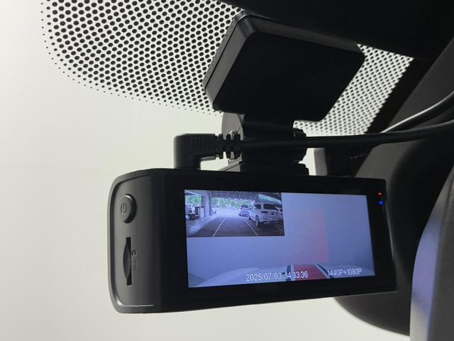 ＭＩＮＩ クーパーＳＤ　クロスオーバーオール４アンテイムドＥＤ　特別仕様車／シートヒーター／ハーマンカードン／ライビングアシストＰ／ＡｐｐｌｅＣａｒＰｌａｙ／ブラックエクステリア／電動リアゲート／ＬＥＤヘッドライト／ワイヤレスチャージング／クルコン（42枚目）