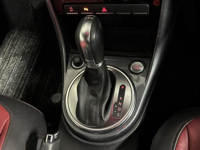 ザ・ビートル Ｒラインマイスター　特別仕様車／夏・冬タイヤ付／純正ナビ＆ＴＶ／ドラレコ／Ｂｌｕｅｔｏｏｔｈ／バイキセノンヘッドライト／シートヒーター／クルコン／リヤスポイラー／スポーツシート／エマージェンシーストップ／オートライト（38枚目）
