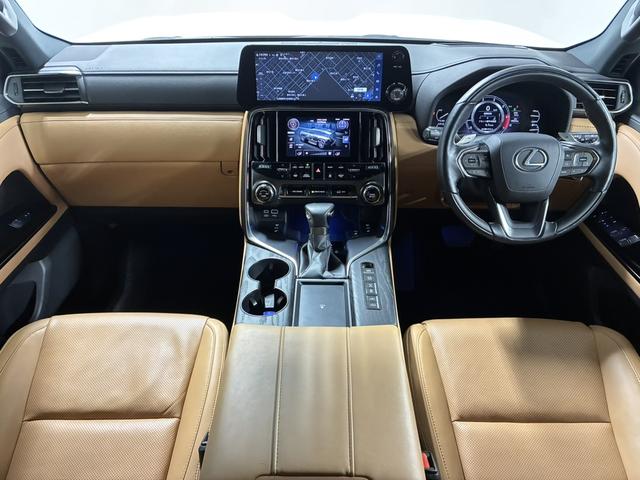 ＬＸ ＬＸ６００　ＯＰ２２インチＡＷ／モデリスタ／ＳＲ／寒冷地仕様／ＨＵＤ／エアサス／クールＢＯＸ／シートヒーター／ステアリングヒーター／三眼フルＬＥＤ／デジタルミラー／ワイヤレス充電／３６０°カメラ（3枚目）