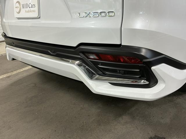ＬＸ ＬＸ６００　ＯＰ２２インチＡＷ／モデリスタ／ＳＲ／寒冷地仕様／ＨＵＤ／エアサス／クールＢＯＸ／シートヒーター／ステアリングヒーター／三眼フルＬＥＤ／デジタルミラー／ワイヤレス充電／３６０°カメラ（12枚目）