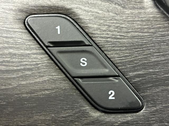 ジープ・グランドチェロキーＬ リミテッド　サンルーフ／アルパイン／ＡｐｐｌｅＣａｒＰｌａｙ／ＨＵＤ／インテリアリアフェイシングカメラ／全席シートヒーター／シートベンチレーター／ステアリングヒーター／サラウンドビューカメラ／ＬＥＤヘッドライト（22枚目）