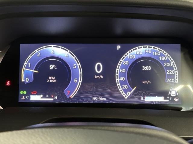 ジープ・グランドチェロキーＬ リミテッド　サンルーフ／アルパイン／ＡｐｐｌｅＣａｒＰｌａｙ／ＨＵＤ／インテリアリアフェイシングカメラ／全席シートヒーター／シートベンチレーター／ステアリングヒーター／サラウンドビューカメラ／ＬＥＤヘッドライト（36枚目）