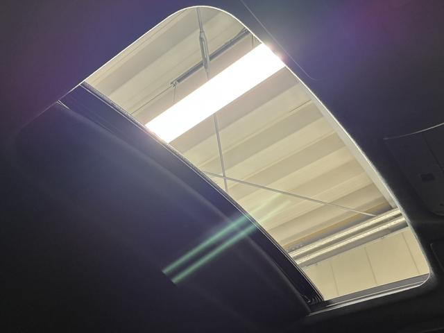 LS LS500h Fスポーツ サンルーフ/マクレビ/デジタルインナーミラー/エアサス/三眼フルLED/カラーHUD/シートクーラー&ヒーター/ステアリングヒーター/電動サンシェード/純正20インチAW/パノラミックビューモニター(22枚目)