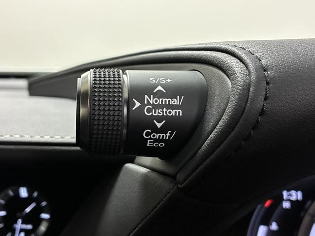 LS LS500h Fスポーツ サンルーフ/マクレビ/デジタルインナーミラー/エアサス/三眼フルLED/カラーHUD/シートクーラー&ヒーター/ステアリングヒーター/電動サンシェード/純正20インチAW/パノラミックビューモニター(40枚目)