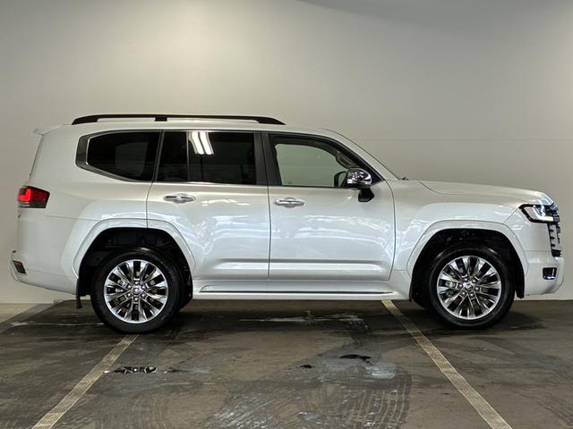 ランドクルーザー ZX 寒冷地仕様/リアエンター/JBLサウンド/サンルーフ/シートクーラー&ヒーター/ステアリングヒーター/トヨタセーフティ/パノラミックビューモニター/純正ナビ&TV/電動テールゲート/追従クルコン(6枚目)