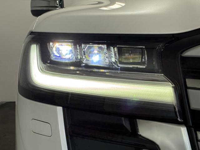 ランドクルーザー ZX 寒冷地仕様/リアエンター/JBLサウンド/サンルーフ/シートクーラー&ヒーター/ステアリングヒーター/トヨタセーフティ/パノラミックビューモニター/純正ナビ&TV/電動テールゲート/追従クルコン(11枚目)