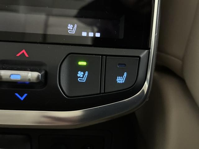 ランドクルーザー ZX 寒冷地仕様/リアエンター/JBLサウンド/サンルーフ/シートクーラー&ヒーター/ステアリングヒーター/トヨタセーフティ/パノラミックビューモニター/純正ナビ&TV/電動テールゲート/追従クルコン(43枚目)