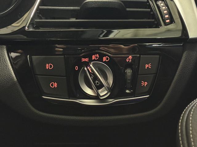 ５シリーズ ５４０ｉ　ｘＤｒｉｖｅ　Ｍスポーツ　サンルーフ／コンフォートＰＫＧ／イノベーションＰＫＧ／Ｈａｒｍａｎ／Ｋａｒｄｏｎサウンド／純正１９インチＡＷ／ＨＵＤ／ソフトクローズドア／ＢＭＷジェスチャーコントロール／マッサージ・シート（51枚目）