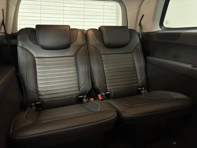 GLS GLS350d 4マチックスポーツ サンルーフ/ハーマンカードン/温冷機能付カップホルダー/AMG21インチAW/レーダーセーフティPKG/ドラレコ/全席シートヒーター/追従クルコン/LEDヘッドライト/純正ナビ&TV/360°カメラ(26枚目)