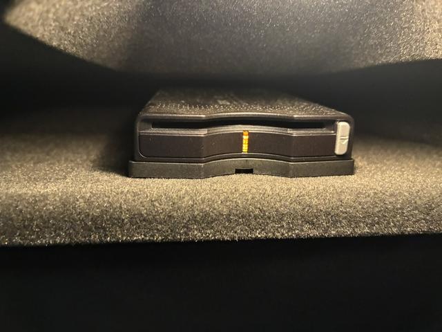 GLS GLS350d 4マチックスポーツ サンルーフ/ハーマンカードン/温冷機能付カップホルダー/AMG21インチAW/レーダーセーフティPKG/ドラレコ/全席シートヒーター/追従クルコン/LEDヘッドライト/純正ナビ&TV/360°カメラ(58枚目)