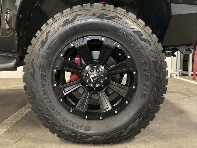 ハイラックス Ｚ　ＧＲスポーツ　３ｉｎｃリフトアップ／電動トノカバー／ウィンチバンパー／寒冷地仕様／アッパーマウント／レクセル１７インチアルミ／オープンカントリーＬＴ２８５／７０Ｒ１７／ＴＲＡＩＬウィンチバンパー（12枚目）