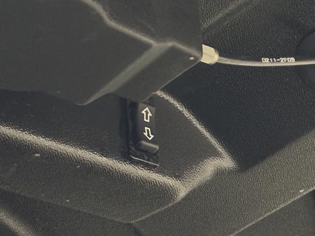 ハイラックス Ｚ　ＧＲスポーツ　３ｉｎｃリフトアップ／電動トノカバー／ウィンチバンパー／寒冷地仕様／アッパーマウント／レクセル１７インチアルミ／オープンカントリーＬＴ２８５／７０Ｒ１７／ＴＲＡＩＬウィンチバンパー（25枚目）