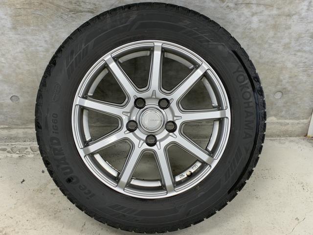 ヴォクシー ＺＳ　煌ＩＩＩ　１オ－ナ－／冬タイヤアルミ積込／寒冷地仕様／両側電動スライドドア／純正ナビ＆ＴＶ／純正エンジンスターター／ＬＥＤヘッドランプ／リヤオートエアコン／クルコン／トヨタセーフティセンス（14枚目）