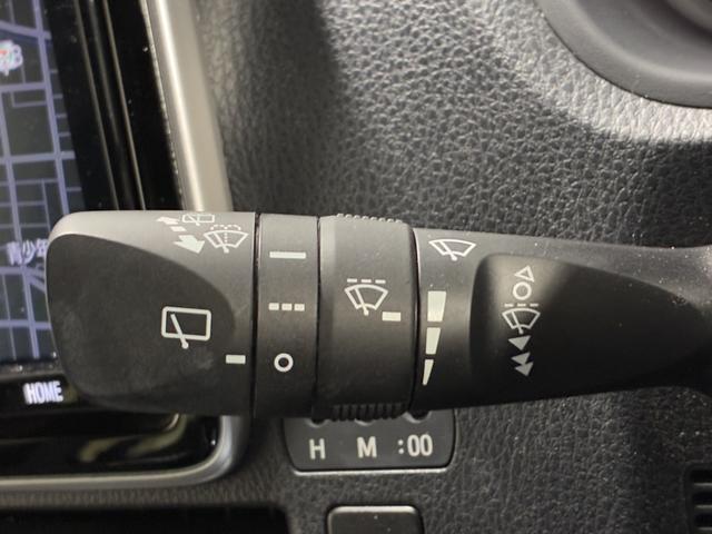 ヴォクシー ＺＳ　煌ＩＩＩ　１オ－ナ－／冬タイヤアルミ積込／寒冷地仕様／両側電動スライドドア／純正ナビ＆ＴＶ／純正エンジンスターター／ＬＥＤヘッドランプ／リヤオートエアコン／クルコン／トヨタセーフティセンス（28枚目）