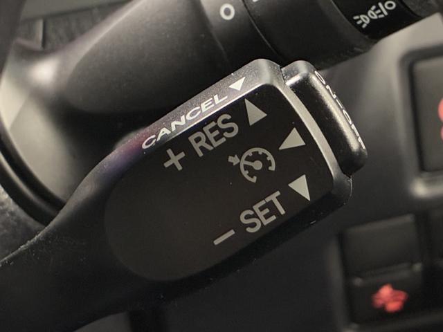 ヴォクシー ＺＳ　煌ＩＩＩ　１オ－ナ－／冬タイヤアルミ積込／寒冷地仕様／両側電動スライドドア／純正ナビ＆ＴＶ／純正エンジンスターター／ＬＥＤヘッドランプ／リヤオートエアコン／クルコン／トヨタセーフティセンス（30枚目）